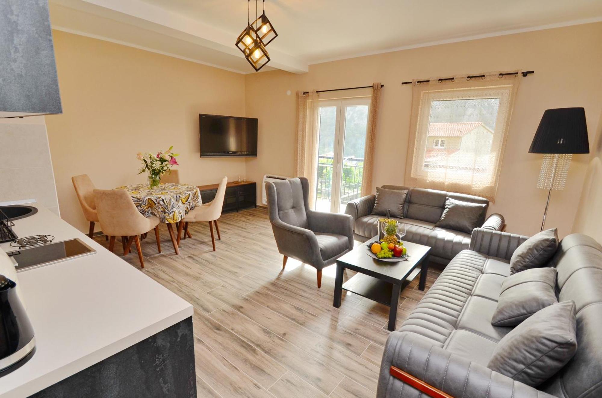Apartments Orizzonte With Beautiful View Of The Bay Kotor Luaran gambar