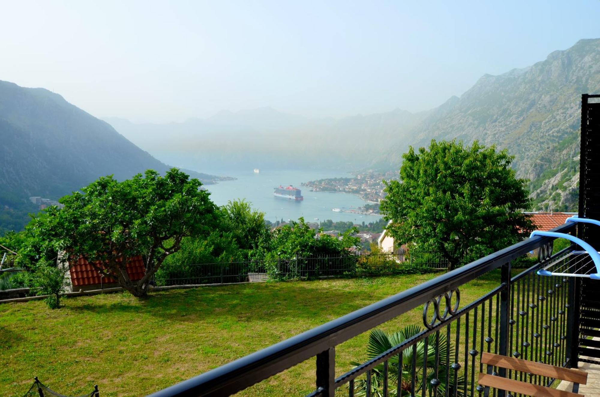 Apartments Orizzonte With Beautiful View Of The Bay Kotor Luaran gambar
